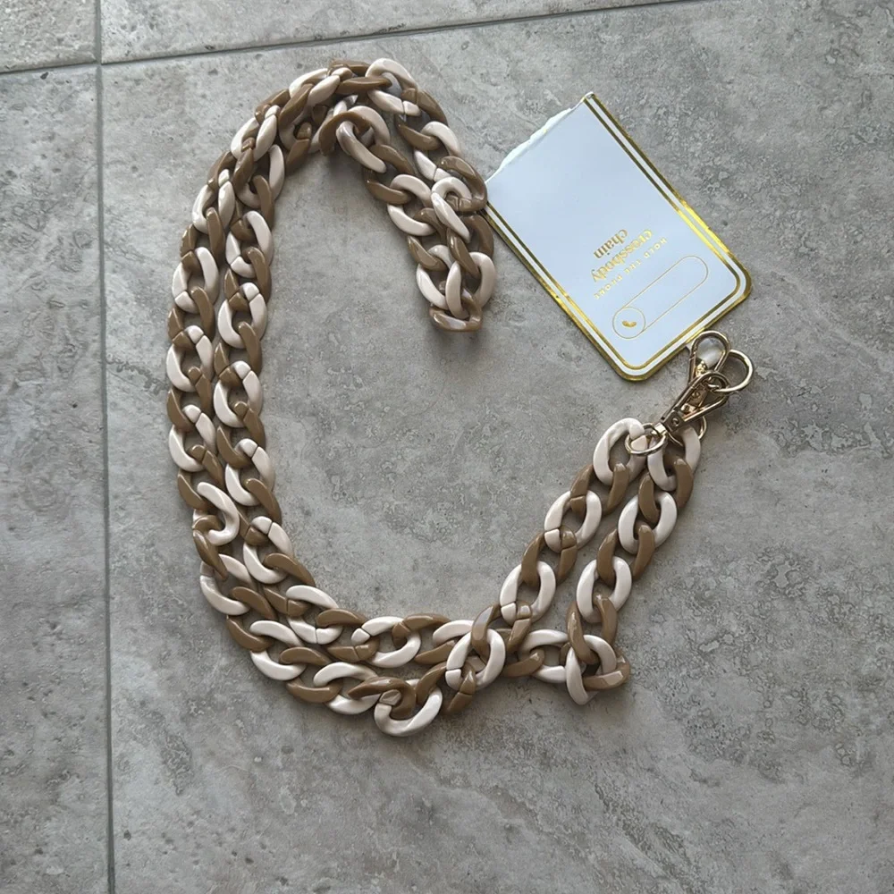 Hold The Phone crossbody chain.